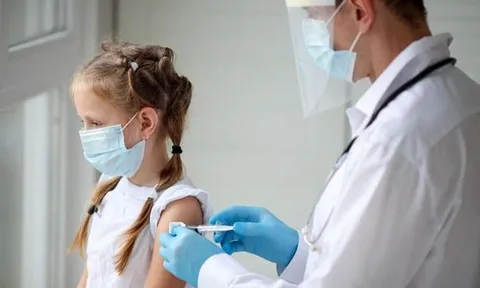 Châu Âu phê duyệt vaccine tiêm cho trẻ trong độ tuổi từ 5-11