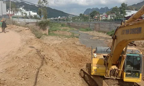 Kè Nậm La Sơn La chậm tiến độ: Chủ đầu tư 'đá bóng' trách nhiệm cho nhà thầu?