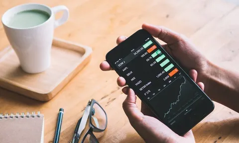 Dòng tiền tiếp tục chảy mạnh vào thị trường chứng khoán