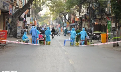 Ngày 1/12: Có 14.508 ca mắc COVID-19, trong đó 8.081 ca cộng đồng