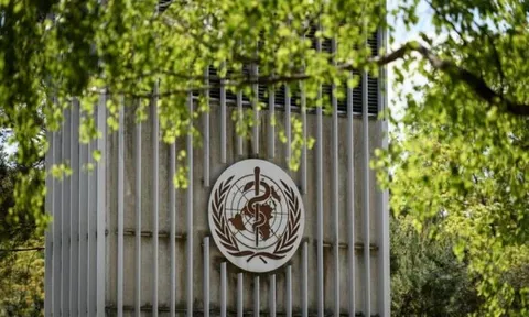 WHO khuyến cáo châu Á - Thái Bình Dương về làn sóng Covid-19 mới do biến thể Omicron