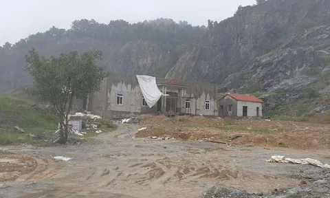 Công trình trái phép 'mọc' ngay trong khuôn viên Nhà máy Bia Sài Gòn Sông Lam