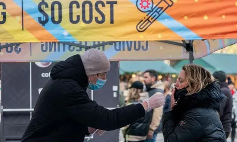 Ca mắc biến thể Omicron 'tăng sốc' trong vài ngày