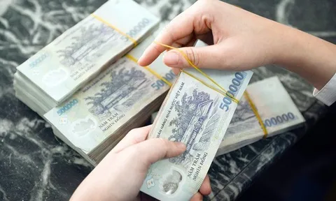 Yêu cầu ngân hàng cung ứng đủ tiền mặt dịp cuối năm, Tết Nguyên đán 2022