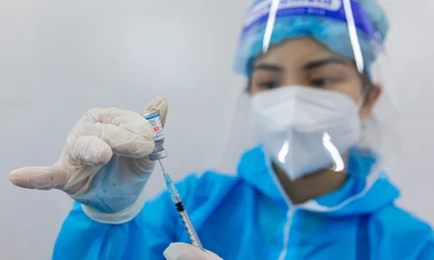 Tốc độ tiêm vaccine Covid-19 của Việt Nam đứng thứ 3 trên thế giới
