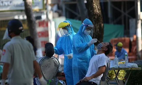 Ngày 24/12: Có 16.157 ca mắc COVID-19 tại 62 tỉnh, thành; Hà Nội vẫn nhiều nhất với 1.834 ca