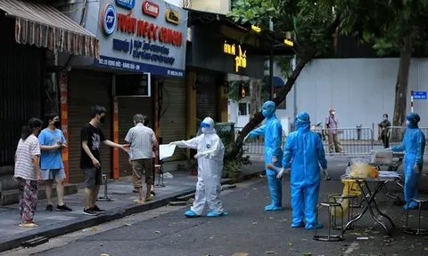 Ngày 25/12: Có 15.586 ca COVID-19, tròn 1 tuần Hà Nội liên tục mắc nhiều nhất