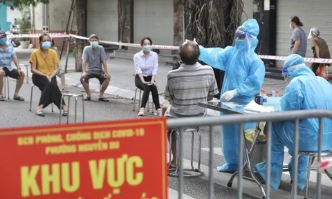 Ngày 26/12: Có 15.218 ca COVID-19, Hà Nội 8 ngày liên tục có số mắc mới nhiều nhất cả nước với 1.910 ca