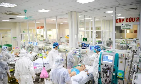 Số lượng F0 diễn biến nặng, nguy kịch tại Hà Nội tăng