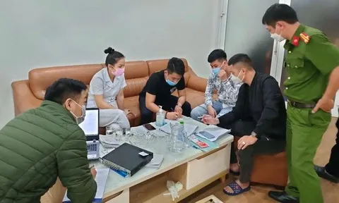 Vụ cơ sở spa, chăm sóc da 'vượt rào' phẫu thuật thẩm mỹ: Cơ sở không có giấy phép, nhân viên không đủ điều kiện phẫu thuật thẩm mỹ