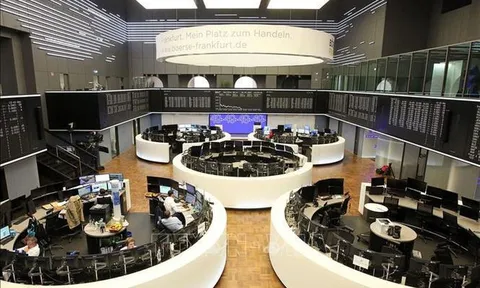 Chứng khoán châu Âu lập đỉnh trong phiên giao dịch đầu năm 2022