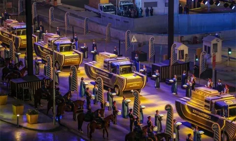 Lời nguyền xác ướp Ai Cập: 'Thủ phạm' làm kẹt kênh đào Suez, gây tai nạn tàu hỏa, sập nhà ở Cairo?