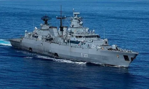 Thế giới 7 ngày: Triều Tiên khoe uy lực vũ khí mới, khinh hạm Đức thăm Việt Nam