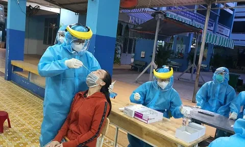 Số F0 mới tại Hà Nội vẫn ở mức cao, TP.HCM thành 'vùng xanh'