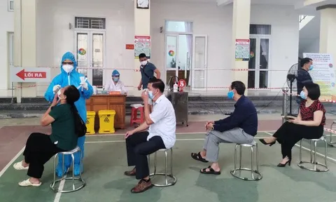 Những tỉnh, thành yêu cầu test Covid-19 khi về quê ăn Tết