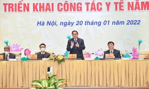 Thủ tướng Phạm Minh Chính: Tiêm vắc-xin Covid-19 xuyên Tết nguyên đán Nhâm Dần 2022
