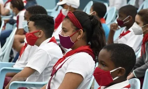 Mọi trẻ em trên 2 tuổi ở Cuba đều đã được tiêm vaccine COVID-19