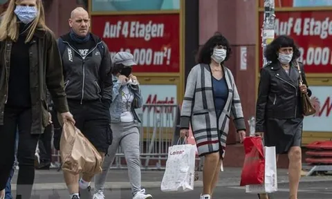 WHO cảnh báo nguy cơ xuất hiện biến thể mới lây lan cao hơn Omicron