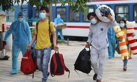 Bộ Y tế: Người 'vùng đỏ' không phải cách ly y tế khi về Tết