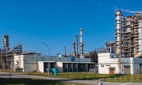 Thanh Hóa: Lý do nhà máy lọc dầu lớn nhất Việt Nam xin ngừng hoạt động?