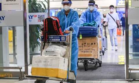 Bỏ quy định xét nghiệm nCoV với khách quốc tế đến Việt Nam