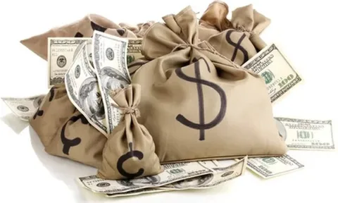 Thấy gì qua bức tranh lợi nhuận quý 4/2021?