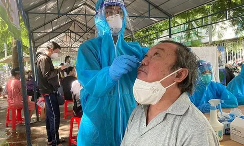 TP.HCM chưa coi dịch COVID-19 là bệnh thông thường