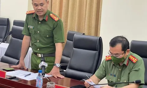 Nam sinh chết trên sông Sài Gòn là do tự tử