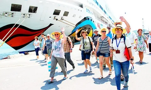 Mở cửa lại hoạt động du lịch từ ngày 15/3