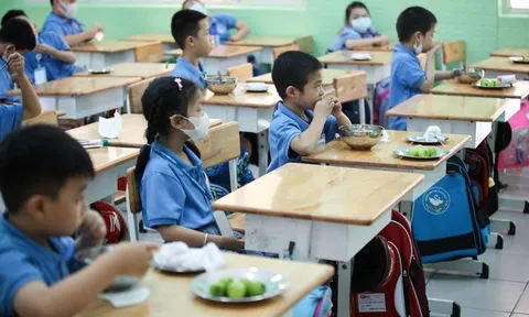 Ba ngày liên tiếp Việt Nam có trên 40.000 ca nhiễm nCoV