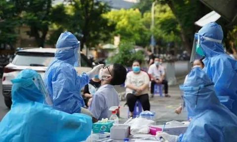 Ngày 22/2: Số mắc COVID-19 mới tăng vọt lên 55.879 ca; F0 tử vong giảm còn 77 ca