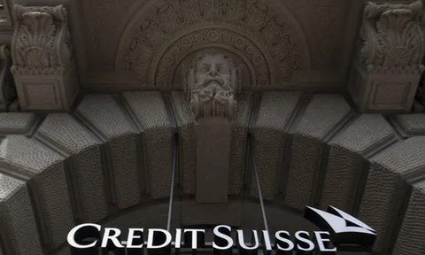 Góc tối của 'ông lớn' ngân hàng Thụy Sĩ