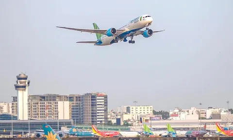 Nhiều nước mở lại biên giới, hàng không châu Á quay cuồng khôi phục đường bay quốc tế