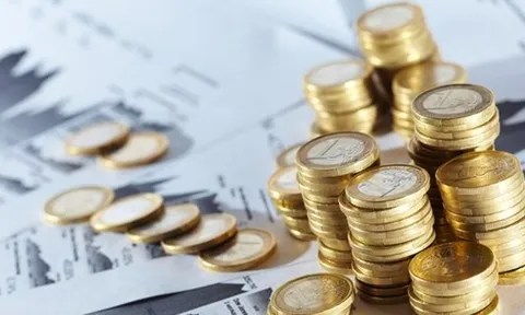 Toàn cảnh thị trường tài chính giữa căng thẳng Nga - Ukraine: Chứng khoán chao đảo, bitcoin cắm đầu, vàng và dầu tăng vọt