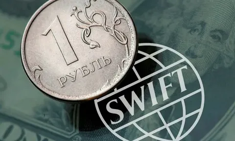 Nga bị loại khỏi SWIFT, tác động đến tài chính toàn cầu ra sao?