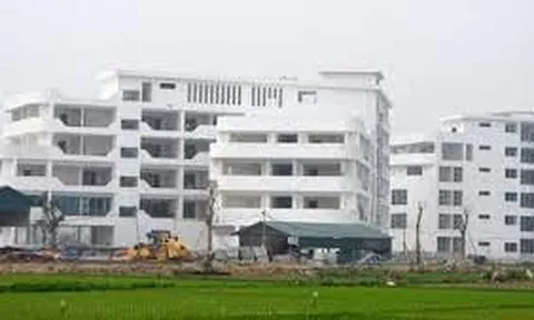 Dự án 'khủng' không phép: Chính quyền 'bất lực' hay dung túng?