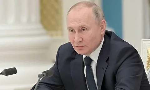 Tổng thống Putin lệnh cấm xuất nhập khẩu nhiều mặt hàng, nguyên liệu thô