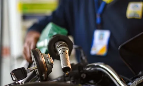 Tình hình giá xăng dầu ở các nước châu Á ra sao?