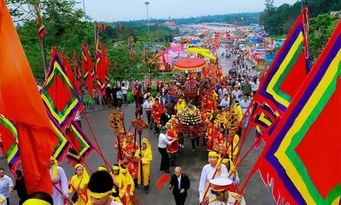 Giỗ Tổ Hùng Vương và 30/4-1/5, người lao động được nghỉ 7 ngày