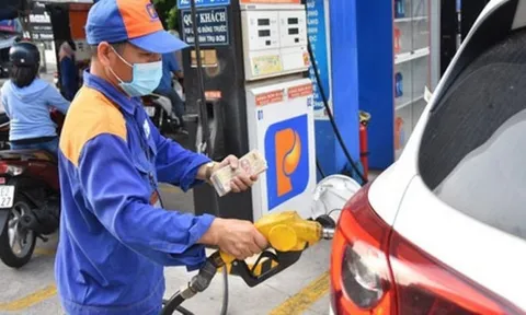 Giá xăng dầu dự báo giảm mạnh sau 7 lần tăng liên tiếp