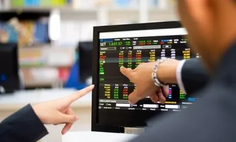 VN-Index bứt phá tăng gần 26 điểm, vốn ngoại nhập cuộc