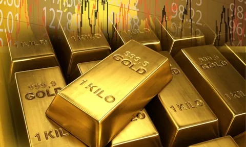 Giá vàng thế giới tăng khá mạnh, trong nước đi xuống