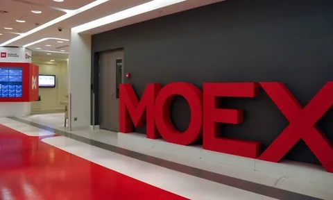 Chứng khoán Nga mở lại sau một tháng