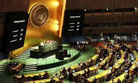 Phiên họp khẩn của ĐHĐ LHQ: Việt Nam kêu gọi đối thoại, thương lượng tìm giải pháp hòa bình, toàn diện