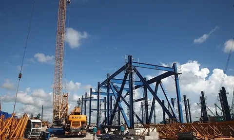 HoSE hủy niêm yết cổ phiếu PXI