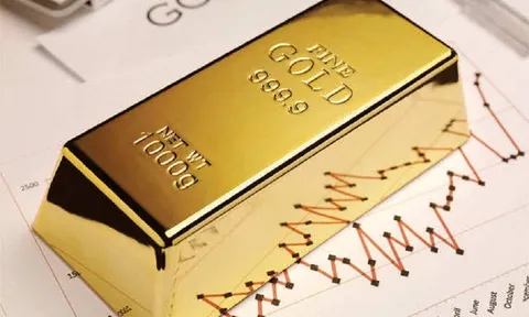 Giá vàng trong nước tụt theo thế giới