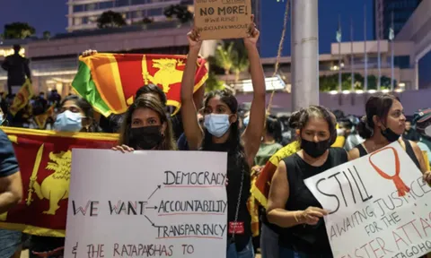 Vì sao Sri Lanka vỡ nợ?