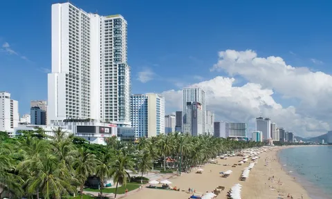 Xem xét cấp sổ đỏ để 'cởi trói' cho condotel