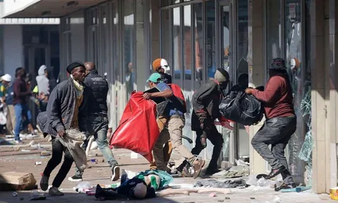 IMF: Giá hàng hóa tăng có thể dẫn tới nguy cơ bạo loạn ở châu Phi