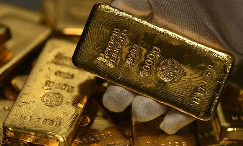 Vì sao vàng liên tục giảm giá?